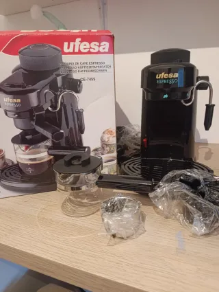 Cafetera Ufesa Expreso CE 7455