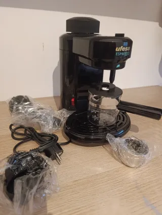 Cafetera Ufesa Expreso CE 7455