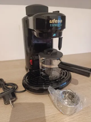 Cafetera Ufesa Expreso CE 7455
