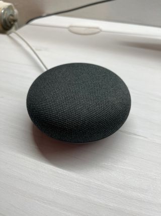 Google Home Mini – Altavoz inteligente con Googl
