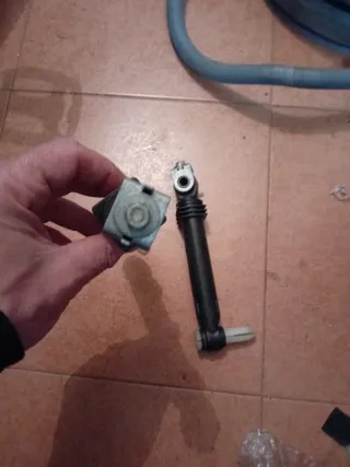 Amortiguadores Lavadora Indesit (2 unidades)