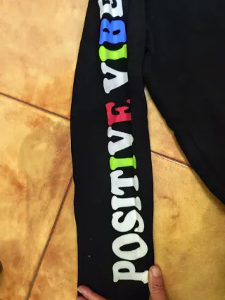 Felpa con stampa smiley