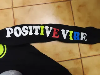 Felpa con stampa smiley