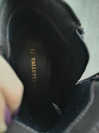 Stivaletti in pelle marroni con tacco