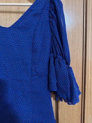 Vestido de flamenca azul con lunares