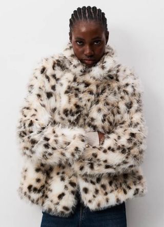 Abrigo efecto pelo estampado leopardo Talla S