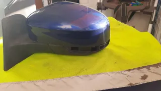 Espejo retrovisor izquierdo azul