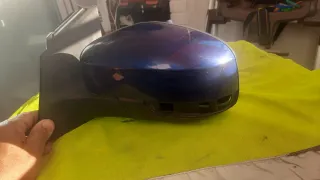 Espejo retrovisor izquierdo azul