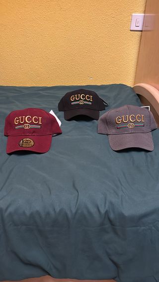 Gorra Gucci Negra, Gris y Roja