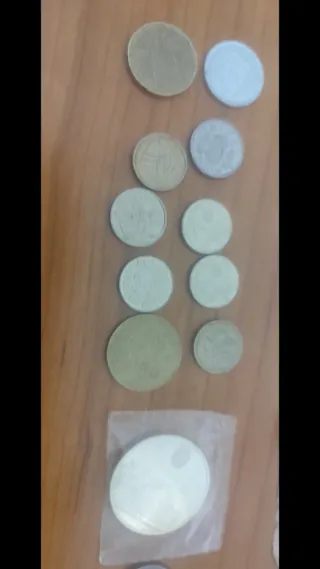 Billetes y monedas de colección