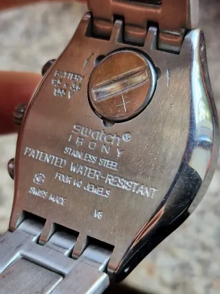 Relógio Swatch Irony Cronógrafo Prata e Preto