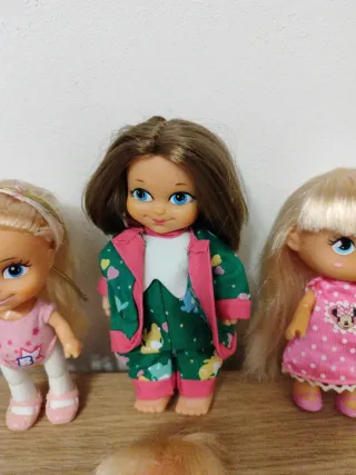 Lote de 4 Muñecas Barriguitas