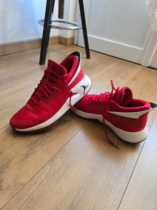 Jordan Fly Lockdown "Gym Red" (45)