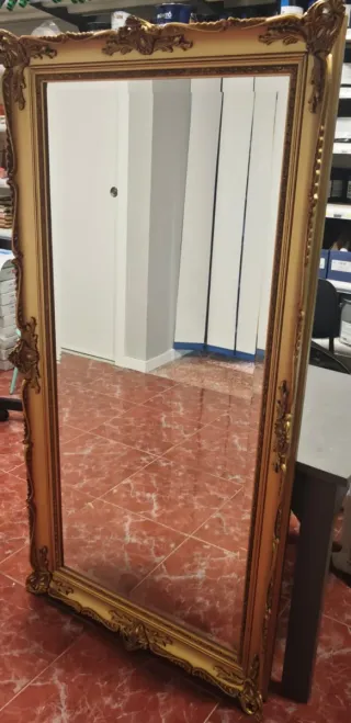 Espejo Vintage Dorado