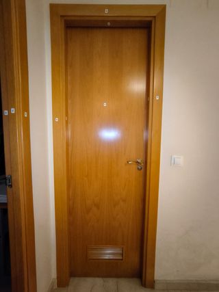 Puerta de Madera Interior