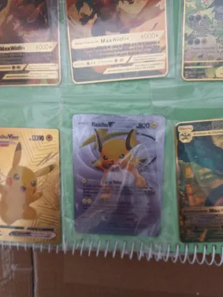 Cartas Pokémon Charizard Doradas