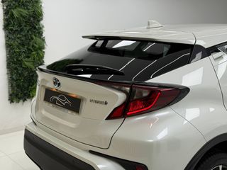 TOYOTA C-HR 125H Advance desde 325€/mes*