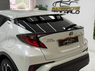 TOYOTA C-HR 125H Advance desde 325€/mes*