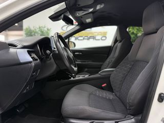 TOYOTA C-HR 125H Advance desde 325€/mes*