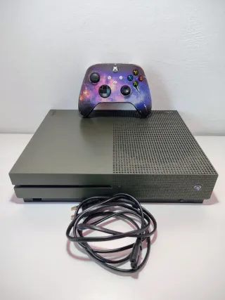 Xbox One S 1TB + Controller Originale e Cavo