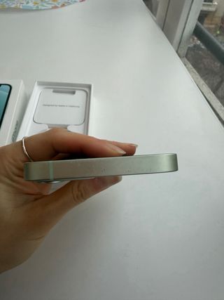 iPhone 12 mini Apple