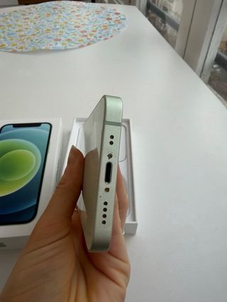 iPhone 12 mini Apple