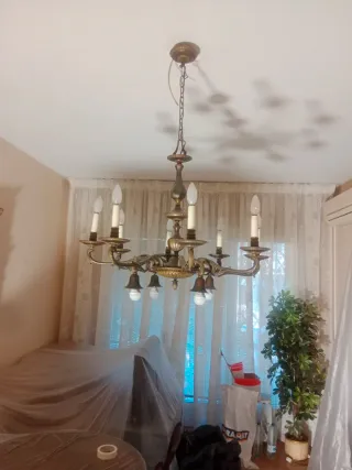 Lámpara de hierro fundido