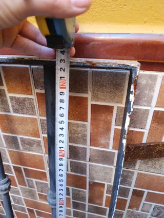 Reja de hierro macizo 120x90