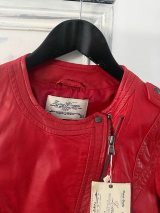 Cazadora Piel Roja Zara Talla M