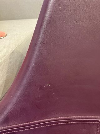 Butaca Giratoria Piel Negra/Morada Ikea