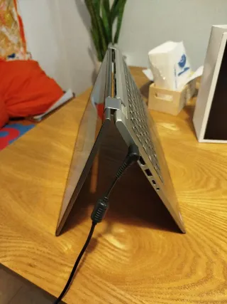 Lenovo Yoga 530 Convertible Plata