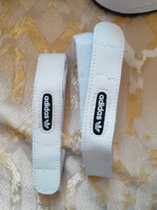 Adidas Forum Blancas y Negras