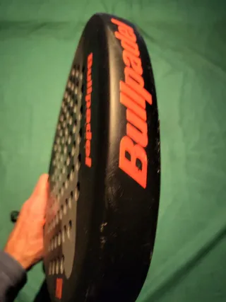 Pala Bullpadel Vertex 02 + funda