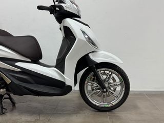 Piaggio Beverly 300