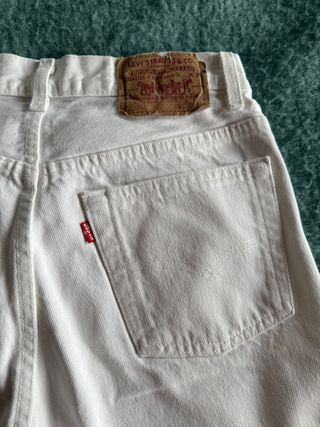 Pantalones vaqueros Levi's blancos