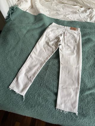 Pantalones vaqueros Levi's blancos