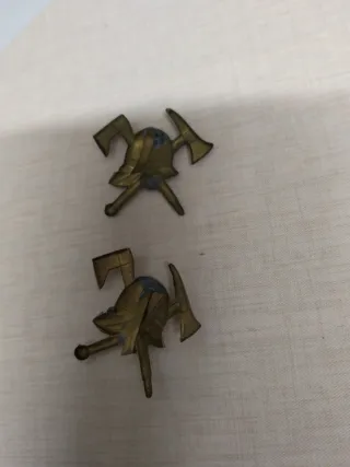 3 insignias bomberos para cuello