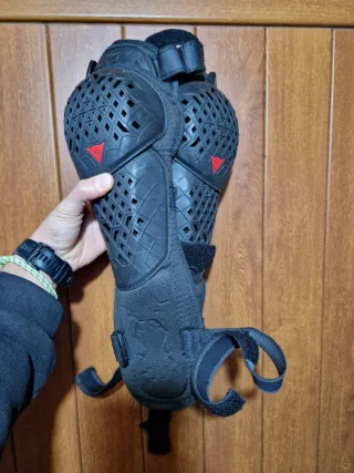 Joelheiras Dainese Pro-Armor