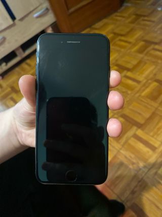 iPhone 8 256GB Negro 77% Batería