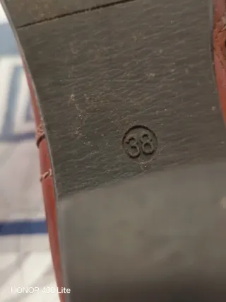 Botas marrones de cuero