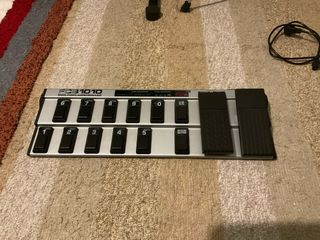 Behringer FCB1010 Controlador MIDI Pedal