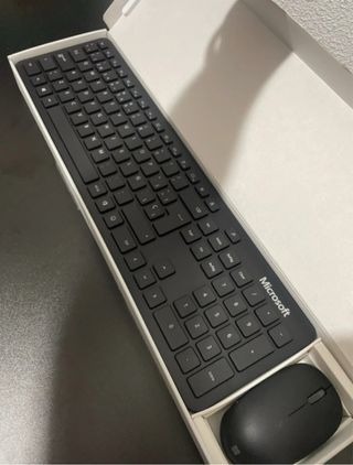 Combo Teclado y Ratón Microsoft Negro