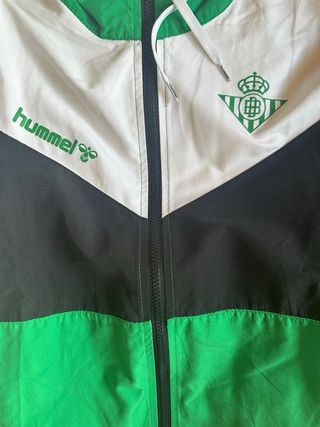 Chaqueta Retro Real Betis Hummel
