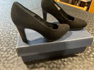 Zapatos de tacón Pedro Miralles negros ante