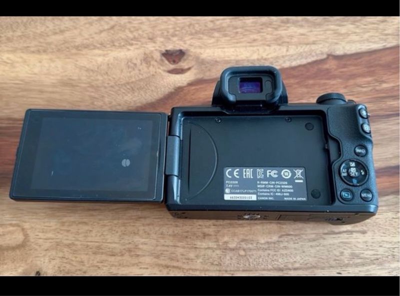 Canon EOS M50 + Lente 22mm+lente 15-45mm afbeelding 3