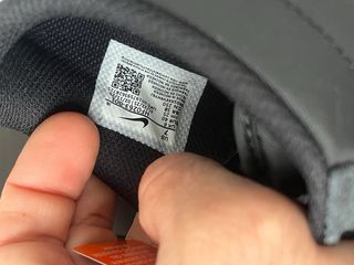 Zapatillas Nike Cortez Negras y Blancas