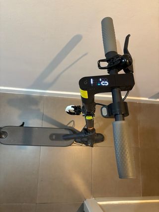 Patinete Eléctrico XIAOMI Mi Electric Scooter 1S