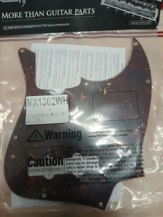 2 Pickguards Jazz Bass Blanco y Tortuga