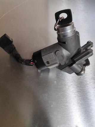 Bombin mercedes original vito w 638