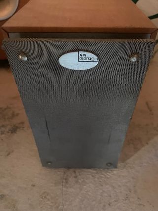 Altavoz Home Cinema Madera y Plata